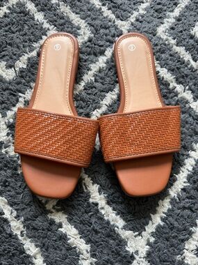 Women’s Woven Slide Sandals - Cognac